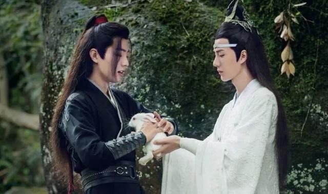 为同志建社区年入7亿揭秘Blued的粉红经济